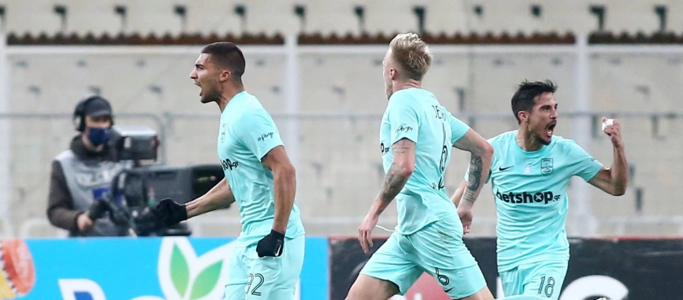 O Άρης κέρδισε με 2-0 την ΑΕΚ στο ΟΑΚΑ και την προσπέρασε στη βαθμολογία